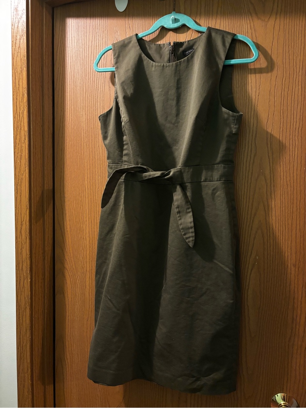 Sleeveless Olive Dress with Waist Tie